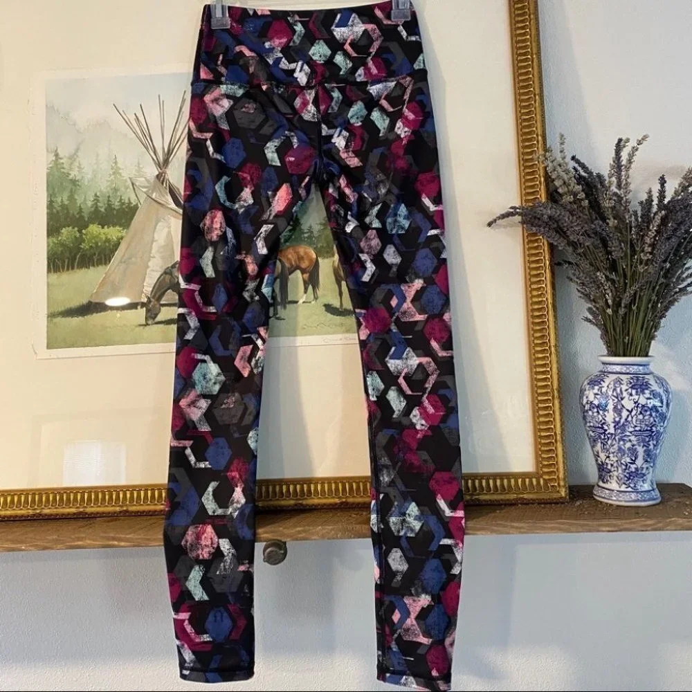 Reebok High Rise Hexagon Geometric‎ Leggings Pants - Picture 3 of 8